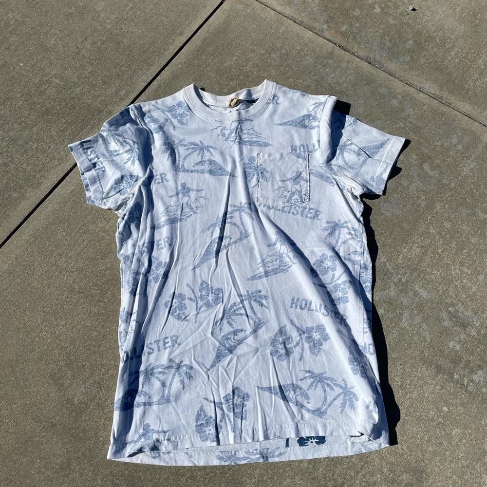 💥3 for $20 Hollister tee shirt